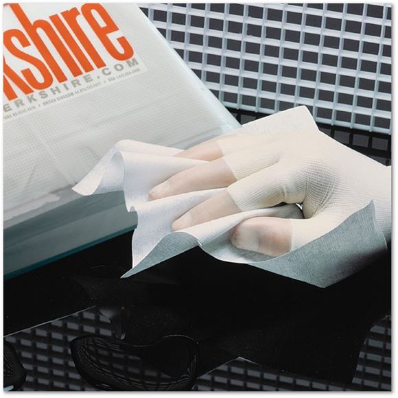 Picture of Light Weight Nonwoven Wipes  - DR570